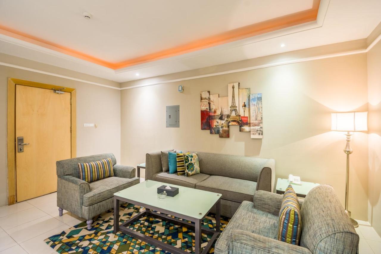 Al Muhaidb Residence Ал Хубар Екстериор снимка